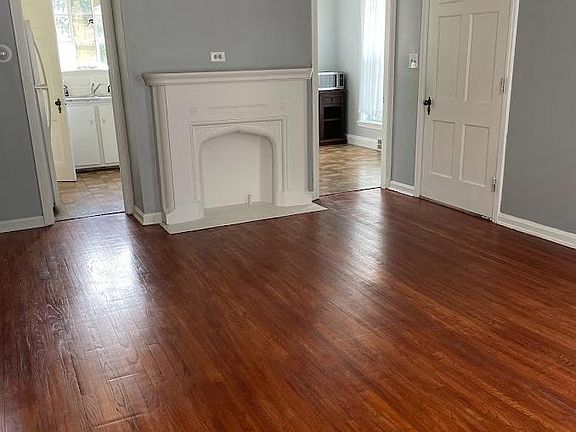 2nd image of 4107 E 142nd St