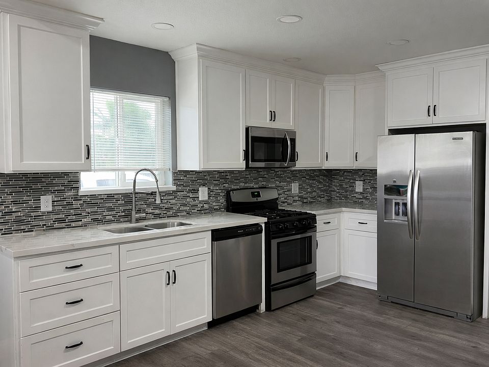2nd image of 429 Ryder Way