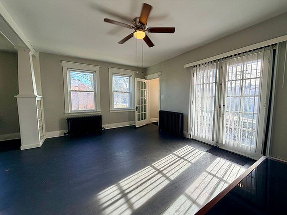 3rd image of 224 Ingram Ave #1