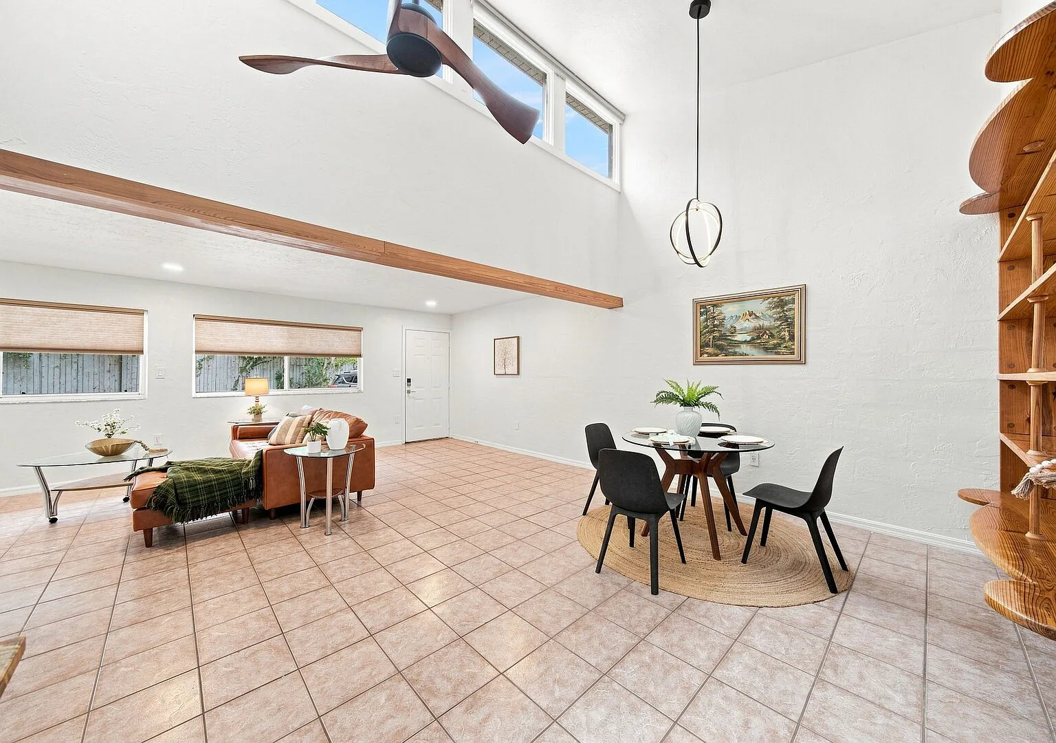 Azalea Park | Mid Century 2BR in Historic Downtown — Photo 4