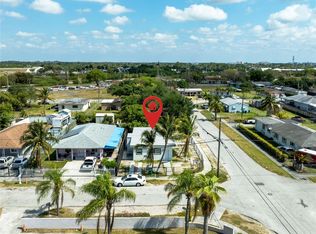 11501 SW 215th St, Miami, FL 33189