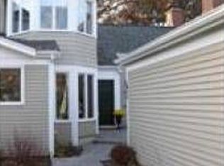 5 Thornton Ln, Concord, MA 01742