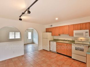 1438 E Sunnyside Dr, Phoenix, AZ 85020