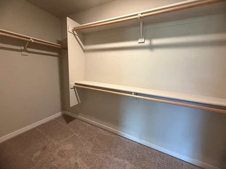 Walk-in closet