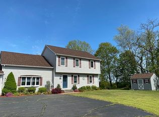 47 Todds Hill Rd, Branford, CT 06405