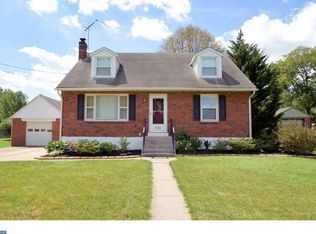 2922 Diamond St, Hatfield, PA 19440