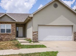 297 Aspen Dr, Norwalk, IA 50211
