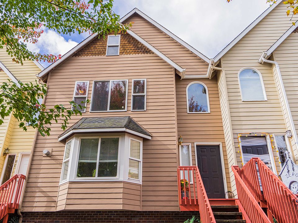 1st image of 75 River Rock Ln