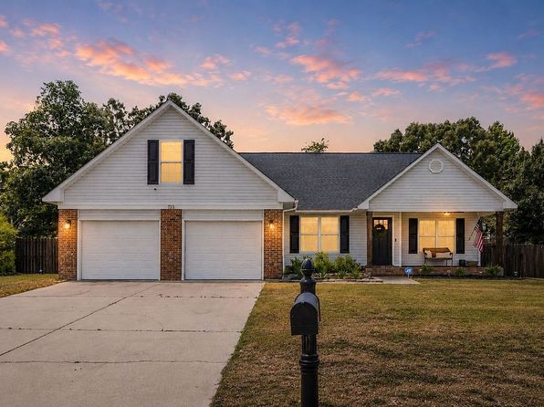 133 Haywood Dr