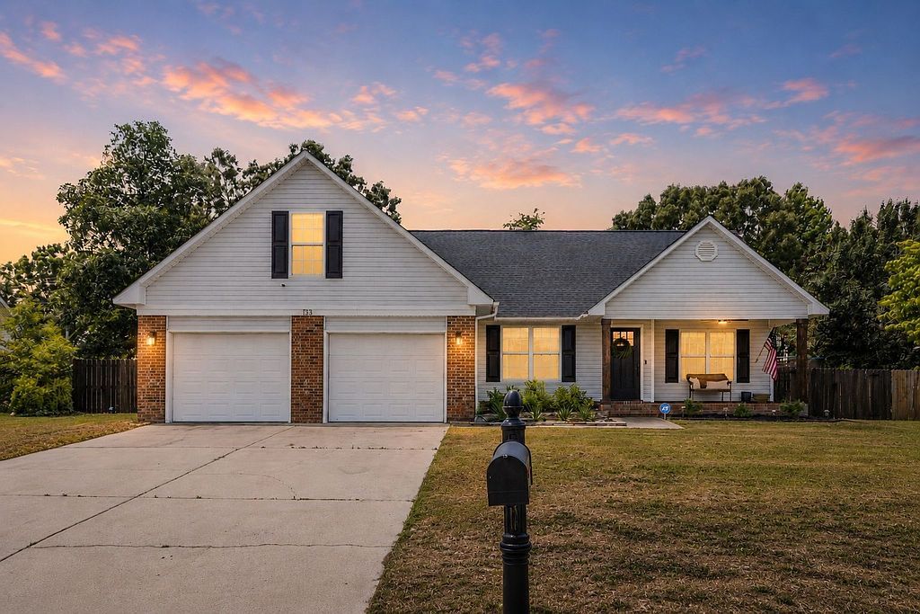133 Haywood Dr - Property Image
