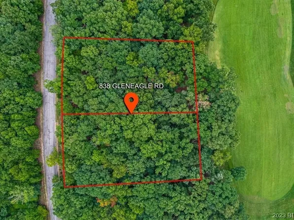 838 Gleneagles Rd, Sunrise Beach, MO 65079