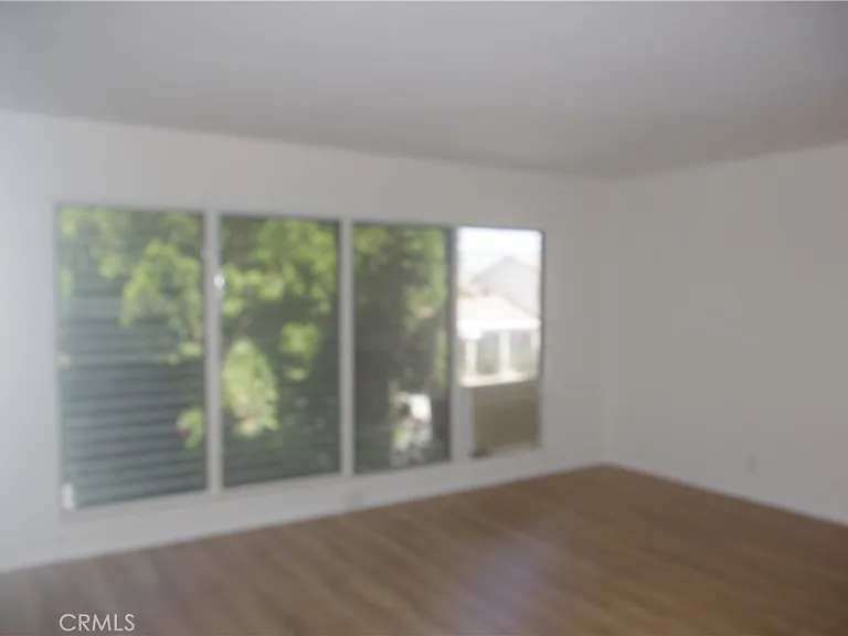 158 S Bandy Ave #4 — Photo 2