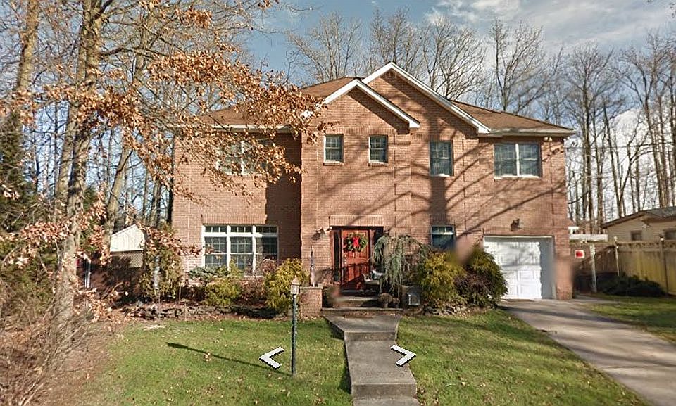 1st image of 137 Trenton Ct