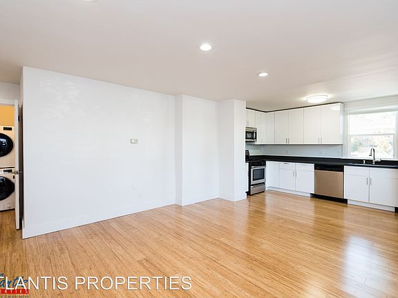 5th image of 683 Live Oak Ave APT 01