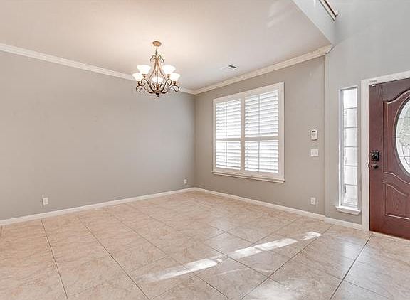 3rd image of 111 Settlers Valley Dr