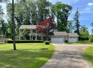 26079 Wyndham Rd, Sturgis, MI 49091