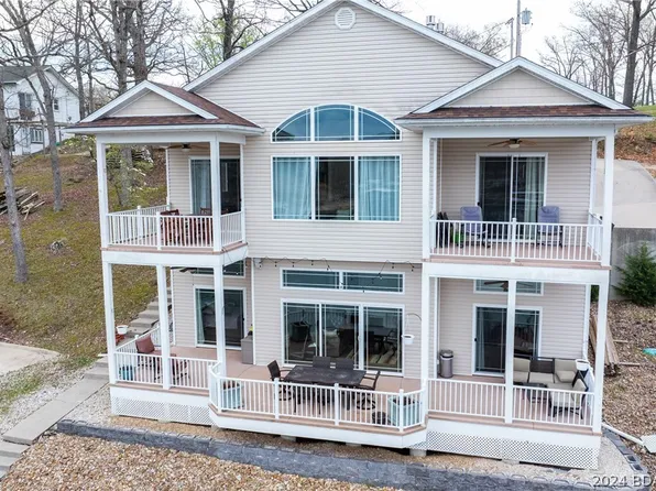 89 Welsh Rd, Lake Ozark, MO 65049