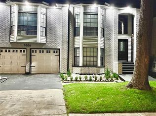 5551 Maple Ridge Dr, New Orleans, LA 70129