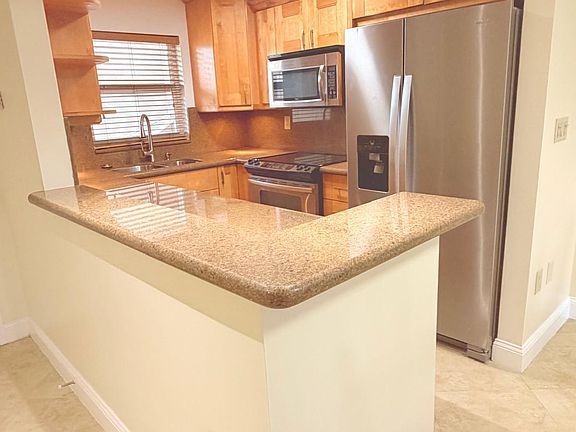3rd image of 9440 Tangerine Pl APT 205
