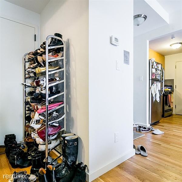 261_Eckford_Street__2A-15
