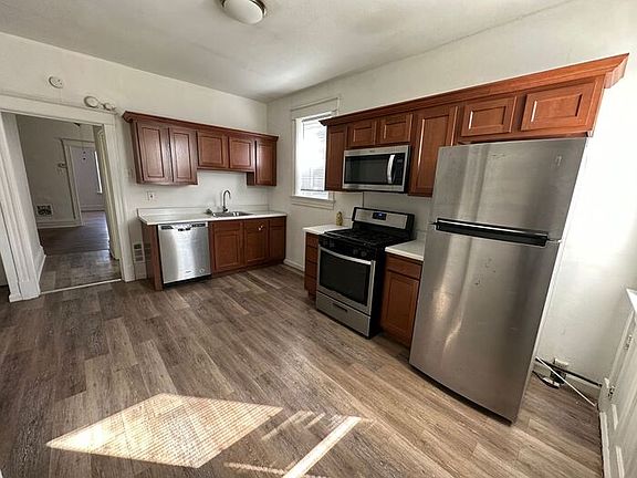 5th image of 3625 Virginia Ave #2F