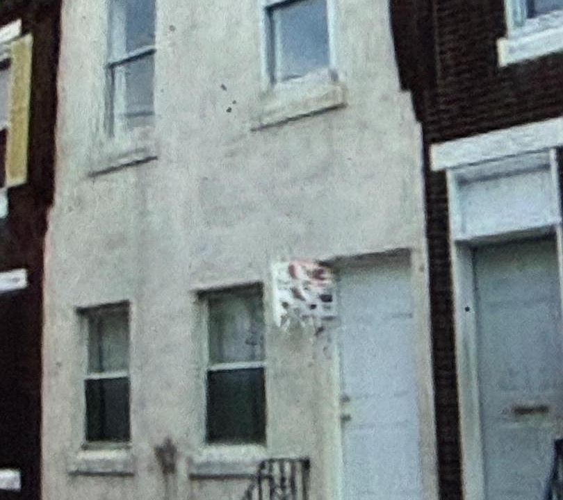 1st image of 814 E Hilton St