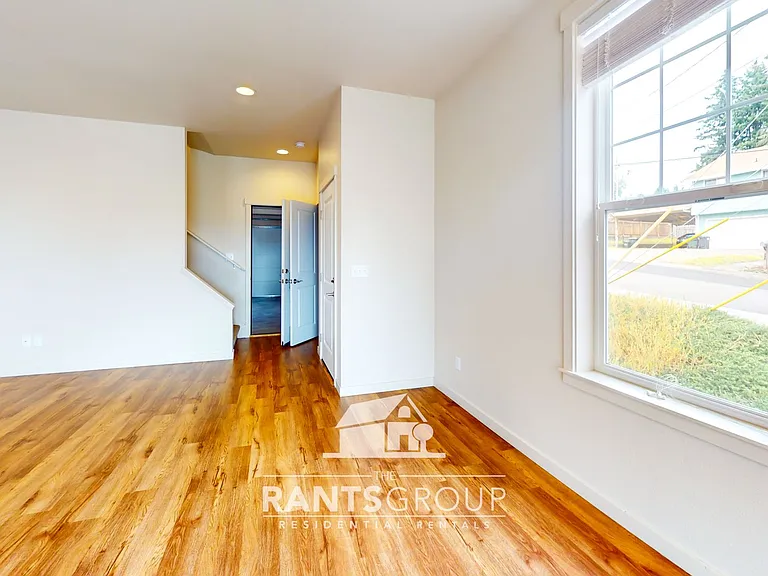 603 3rd Ave SW #A & B — Photo 6