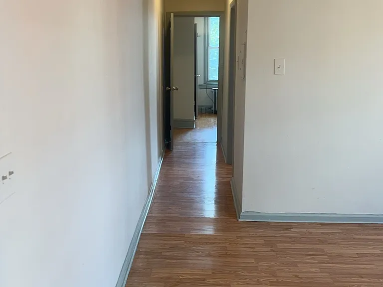 1901 S 21st St #2 — Photo 4