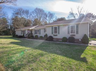 5910 Deer Meadows Ln, Huntersville, NC 28078