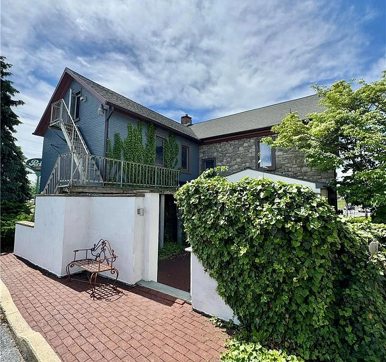 3144 Hamilton Blvd #3