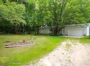 20175 Lincoln Rd, Stanwood, MI 49346