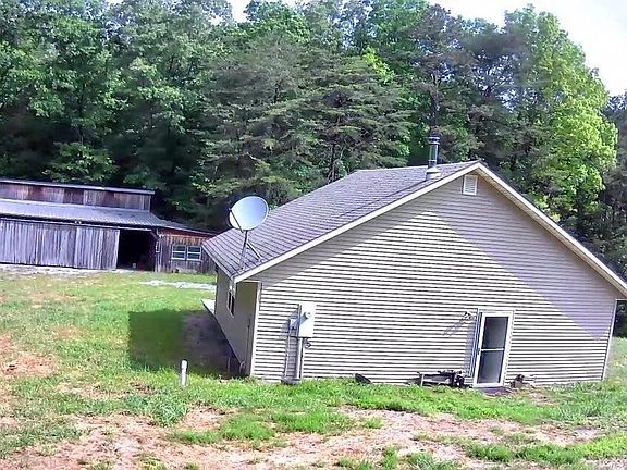 2nd image of 188 Dalton Branch Rd