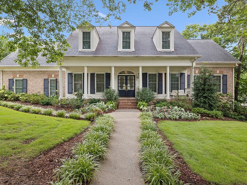 1st image of 1011 Buckingham Cir
