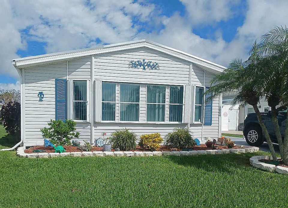 1st image of 3804 Crabapple Dr #1