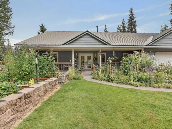 403 Fall Creek Rd, Naples, ID 83847