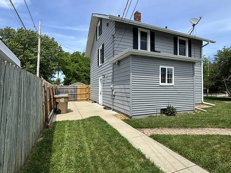 3509 71st St — Photo 26