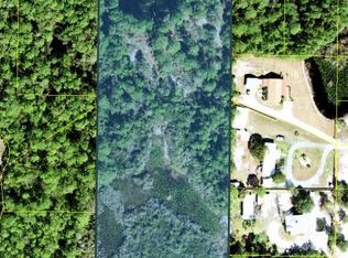 Twin Lakes Rd, Eastpoint, FL 32328