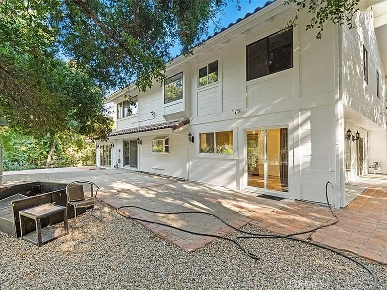 119 W Bell Canyon Rd — Photo 6