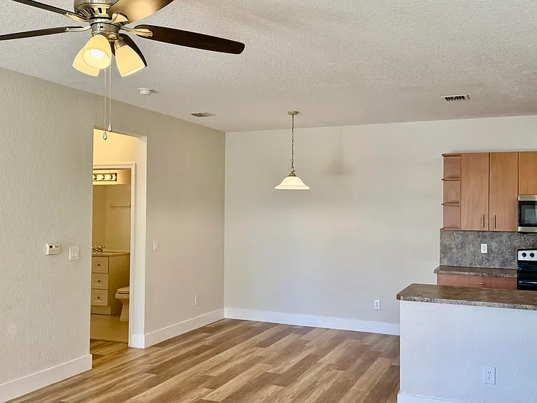3545 Forest Hill Blvd #5 — Photo 5