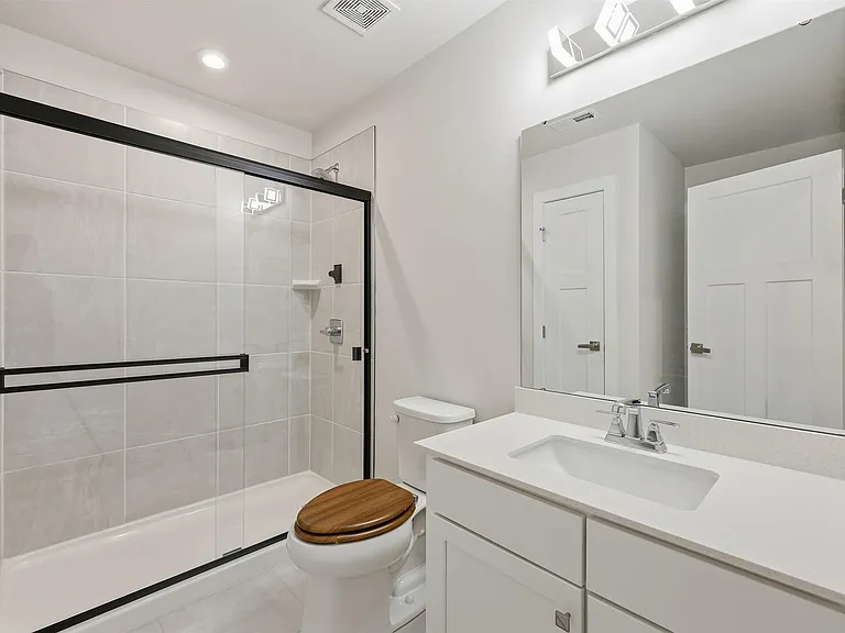 6425 Cumberland Dr #23 — Photo 15