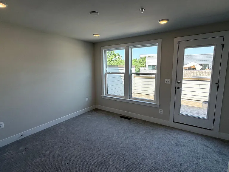 12742 Verdant Way — Photo 26
