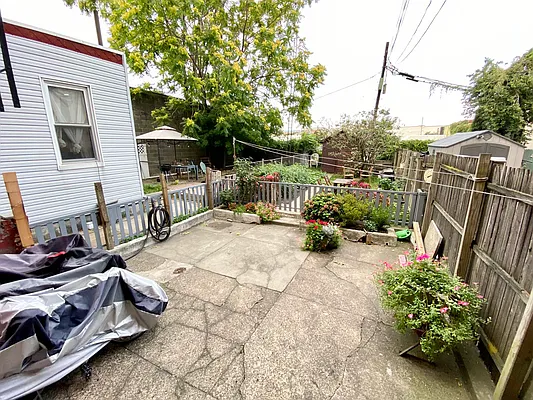 Rented by Highline Residential | media 21