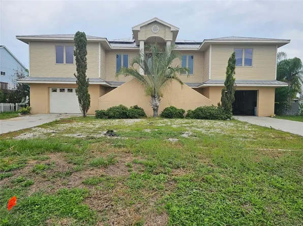 819 BLUE HERON BOULEVARD, RUSKIN, FL 33570