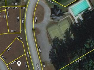 12 Royal Troon Cir, Oak Ridge, TN 37830