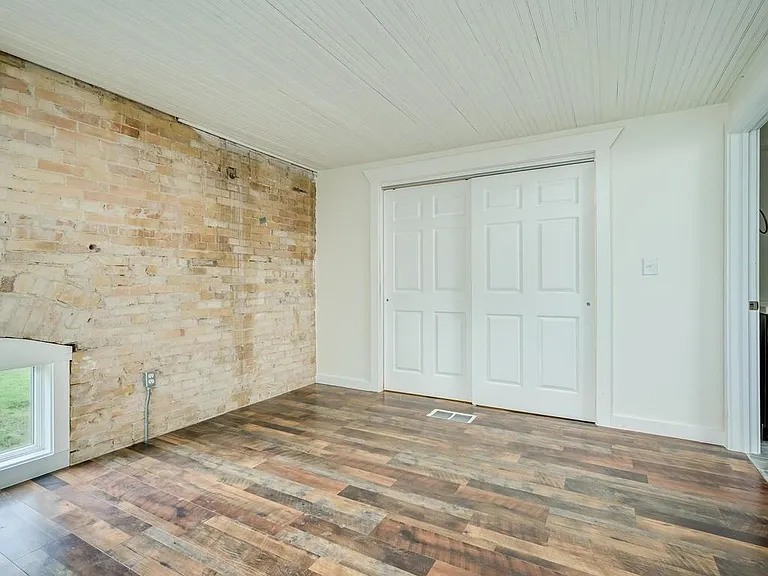 110 S Main St #103 — Photo 14