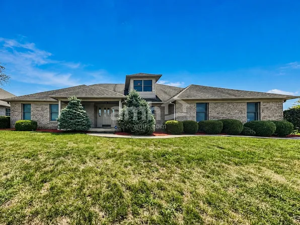 1121 New Harmony Dr, Indianapolis, IN 46231