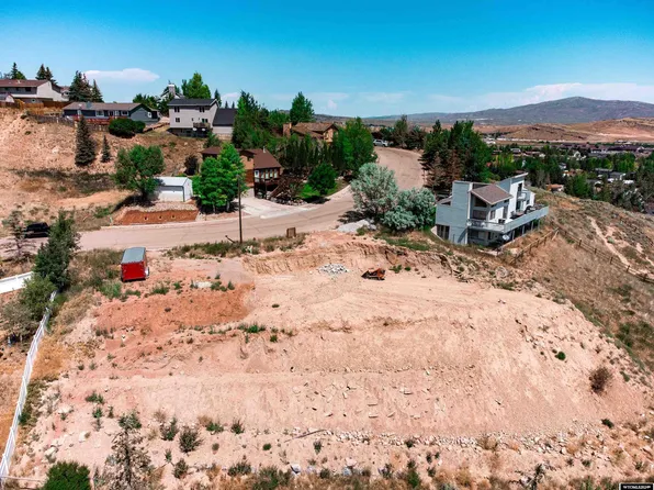 106 Grand View Cir, Evanston, WY 82930