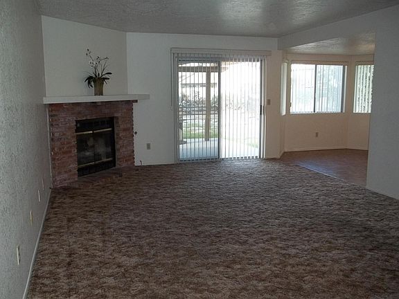 5th image of 13770 Oakmont Dr