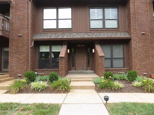 1st image of 2025 Trailcrest Ln APT 5