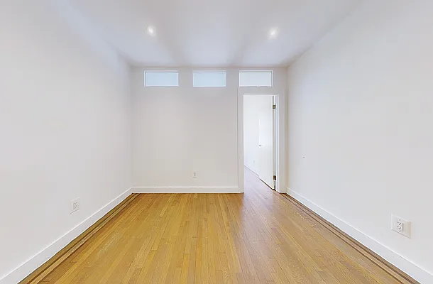 Rented by 346 Realty Group LLC | media 2